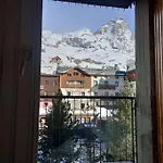 Elegante In Centro Q434 * 布勒伊-切尔维尼亚