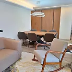 Апартаменты Elegante In Centro Q434