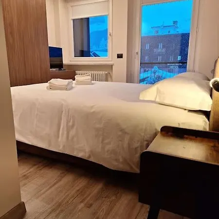 Apartment Elegante In Centro Q434